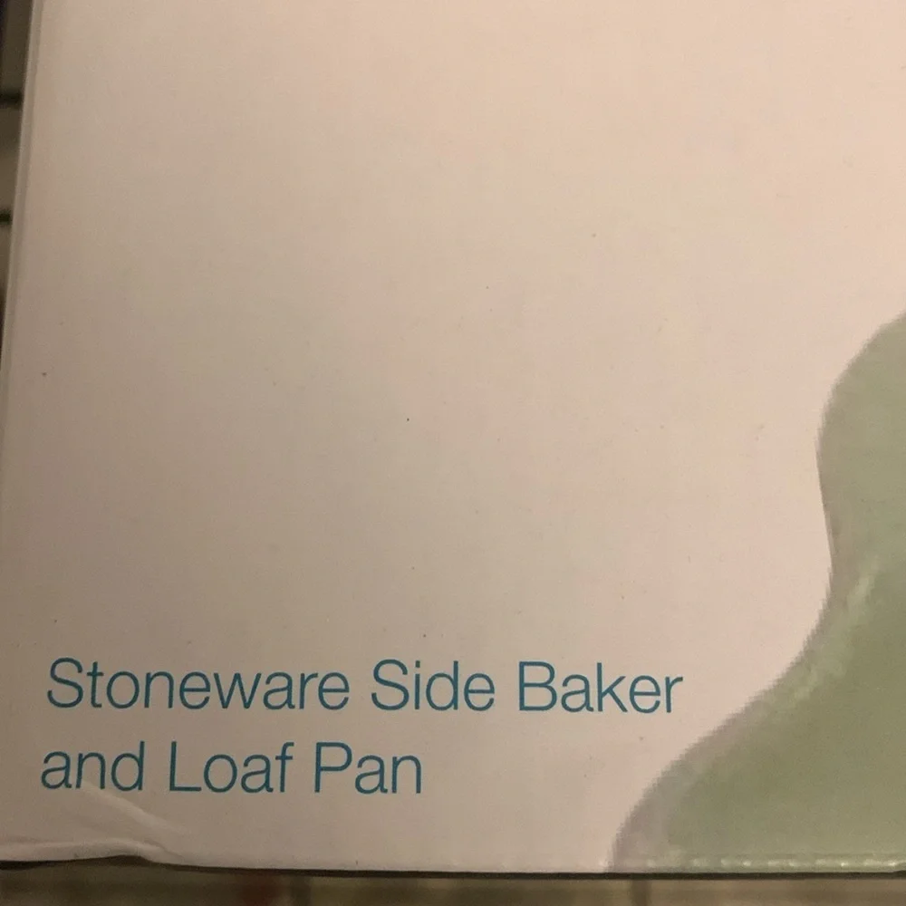 BNWOT Side Bake and Loaf Pan by Luxe Kitchen